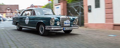 Oldtimer-Rallye Nibelungenfahrt 2014: Mercedes-Benz 220 SE Sb Coupé, Baujahr 1963